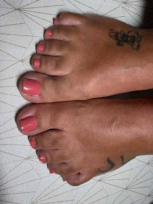 Onglerie - Dépose extérieure + Pose de semi sur ongle naturel